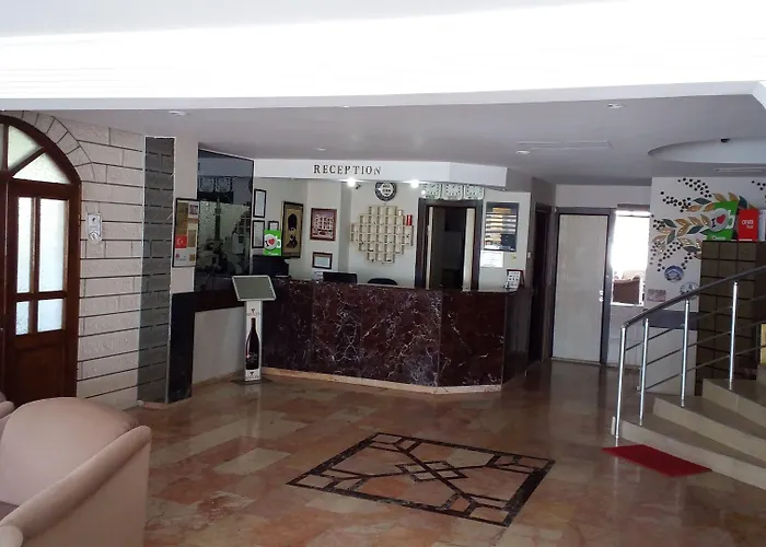Isinda Hotel